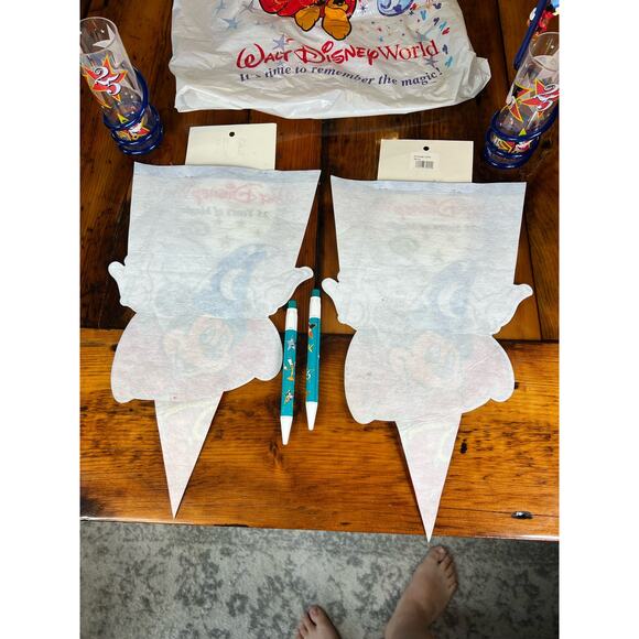 Vintage Walt Disney World 25 year Souvenir Pack banners button cups & pens - Picture 14 of 14